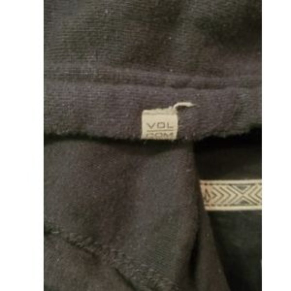 Volcom Hoodie - Picture 3 of 5